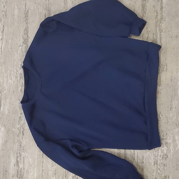 BRAND NEW Drop Shoulder Solid Pullover - Picture 4 of 4